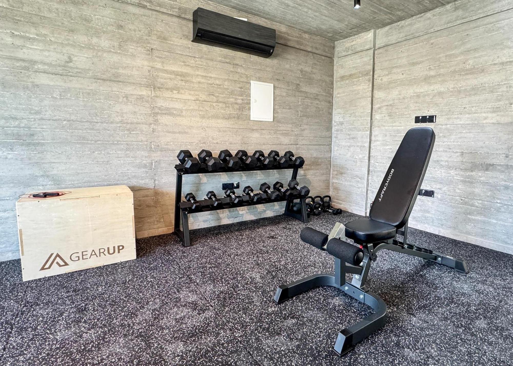 Apartament Malberry Park 202 - Modern 2 Bedroom With Pool, Gym, Jaccuzi